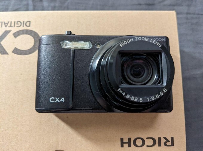 カメラ 買取 中央区 ｜RICOH CX4を高価買取しました。