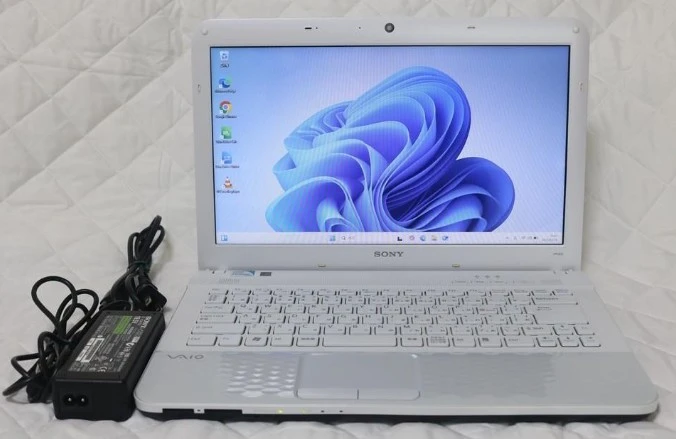 パソコン 買取 新宿区 ｜VAIO VPCEG PCG-61A11N