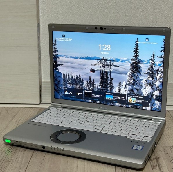 パソコン 買取 豊島区 ｜Panasonic Let’s note SV9を高価買取しました。