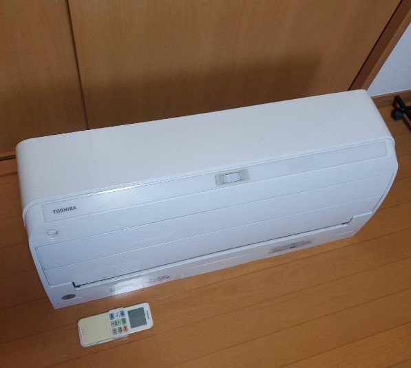 エアコン 買取 中野区 ｜東芝 RAS-G401RT(W) 室外機付きを高価買取しました。