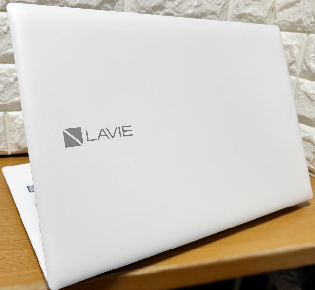 パソコン 買取 中野区 ｜NEC LAVIE PC-NS300KAWを高価買取しました。
