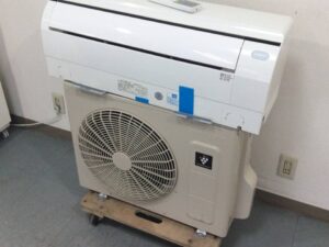 シャープ2023年製 ルームエアコン 10畳用 AY-P28F