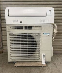 ダイキン2022年製 ルームエアコン うるさらmini 8畳用 AN25ZMS