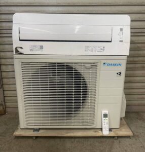 ダイキン2022年製 ルームエアコン 14畳用 AN40YCP