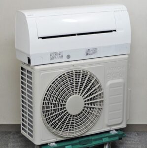 日立ルームエアコン 8畳用 白くまくん RAS-W25M（2022年製）ホワイト