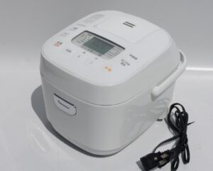 アイリスオーヤマ2021年製 マイコン炊飯器 銘柄炊き 3合 RC-ME30