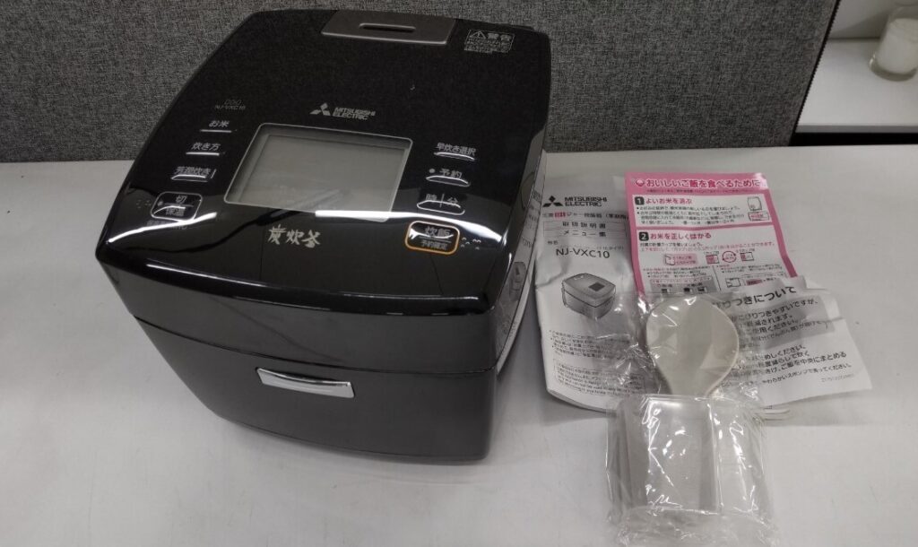 三菱電機 NJ-VXC10-B 備長炭 炭炊釜 IH 5.5合 2021年製 炊飯器の買取参考価格