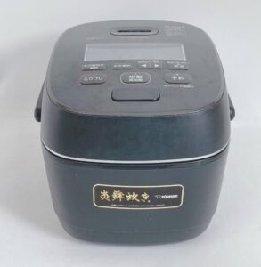 象印2021年製 圧力IH炊飯器 炎舞炊き 5.5合 NW-PT10-BZ