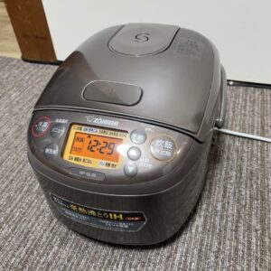 象印2022年製 IH炊飯器 極め炊き 3合 NP-GL05