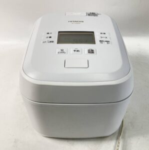 日立2023年製 圧力IH炊飯器 沸騰鉄釜 ふっくら御膳 5.5合 RZ-V100GM(W)