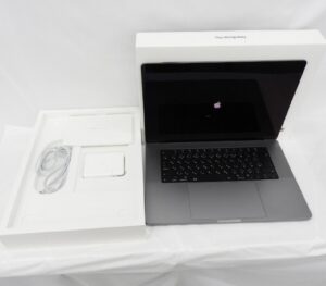 Apple2021年製 Macbook Pro リキッドレティーナディスプレイ 16.2 MK193J/A
