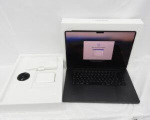 Apple2023年製 Macbook Pro Liquid Retina XDRディスプレイ 16.2 36GB 1TB MRW33J/A スペースブラック