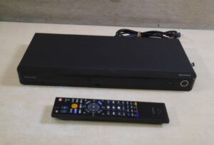 東芝2021年製 ブルーレイレコーダー 1TB レグザブルーレイ DBR-W1010