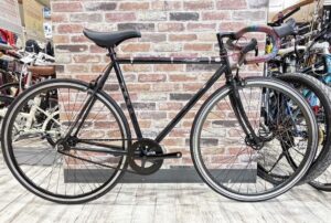 FUJI FEATHER 2022年モデル ピストバイク