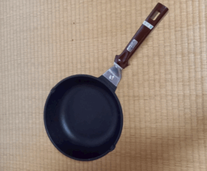 フライパン 買取 ｜東京都大田区まで出張買取でその他食器[マルキュウ フライパン]