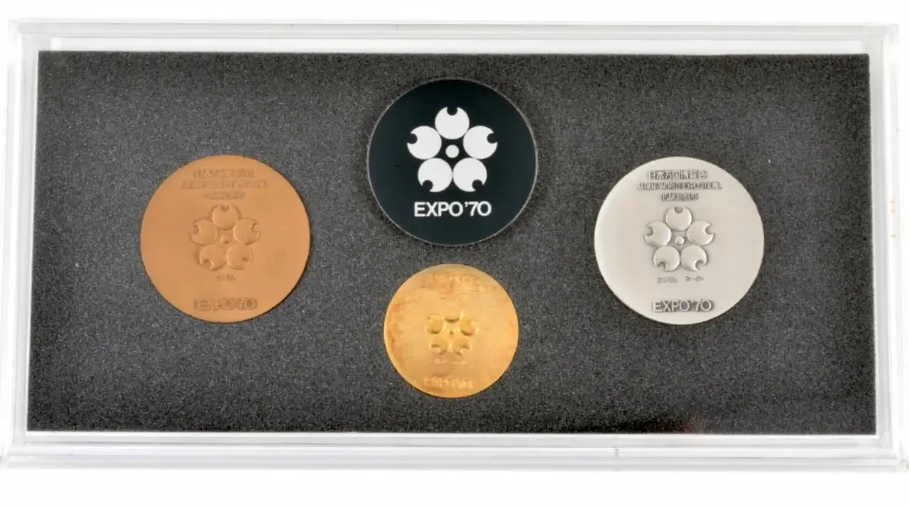 エキスポ70 記念メダル買取 銅 ｜東京都大田区まで出張買取で 旧札・記念硬貨[エキスポ70 記念メダル買取 銅]