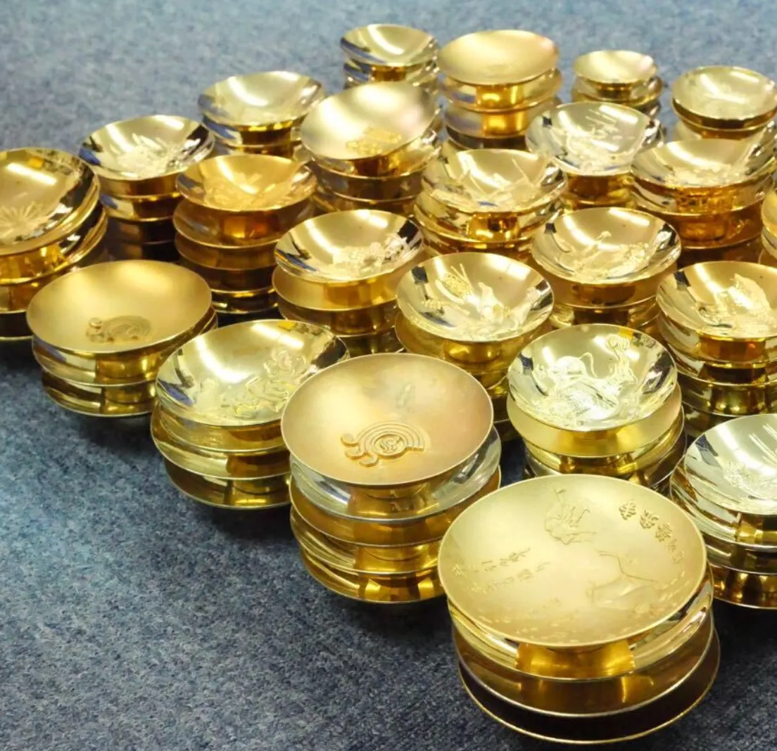 金杯 買取 k24gp 買取価格 ｜東京都台東区まで出張買取で貴金属[複数ブランド 金杯 24金メッキ K24GP まとめて]