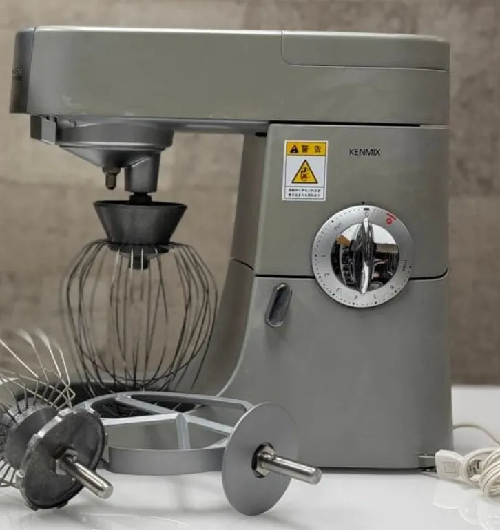 ミキサー 買取 ｜東京都台東区まで出張買取で家電その他[業務用 ミキサー ケンミックス KMM760]