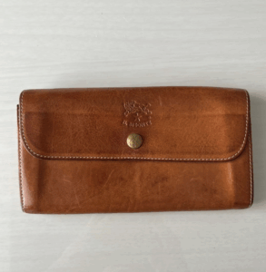 イルビゾンテ 買取 ｜東京都港区まで出張買取でレディース財布[イルビゾンテ レザー財布]