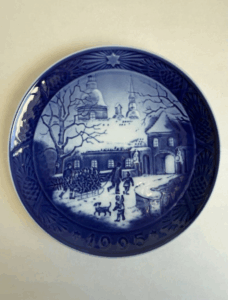 ロイヤルコペンハーゲン イヤープレート 1995 なぜ高い ｜東京都港区まで出張買取で食器[ロイヤルコペンハーゲン イヤープレート 1995年]