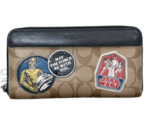 コーチ スターウォーズ ｜東京都港区まで出張買取でメンズ財布[コーチ ラウンドファスナー長財布 スターウォーズコラボ]