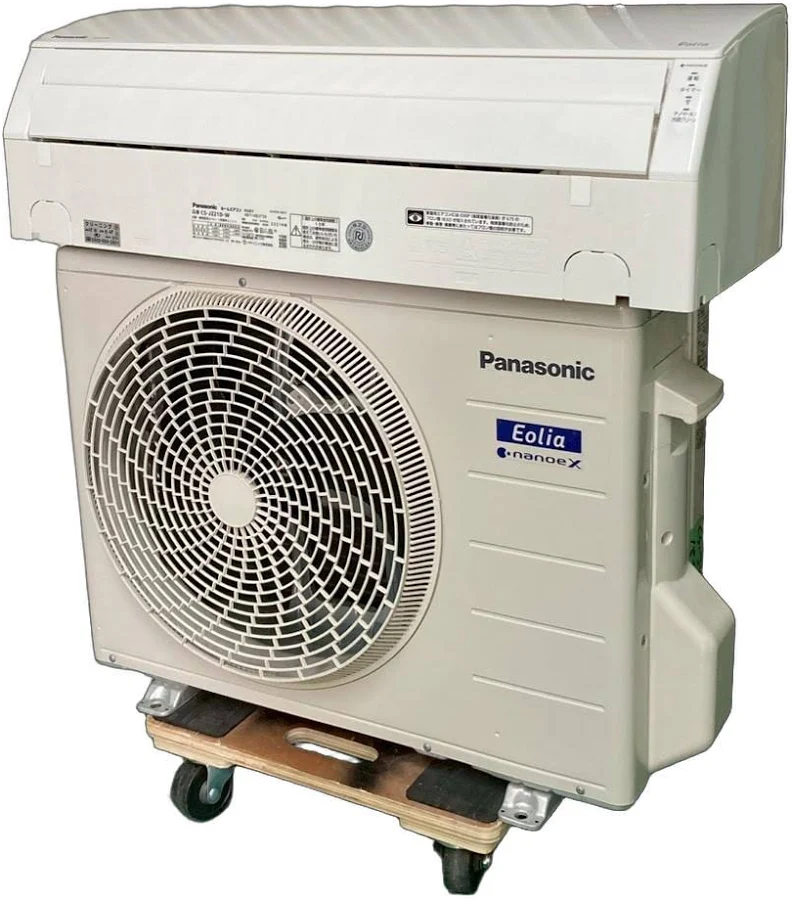cs-j221d ｜東京都大田区まで出張買取でエアコン[Panasonic エアコン CS-J221D-W]