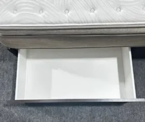 ニトリのベッドフレームの引き出し内部