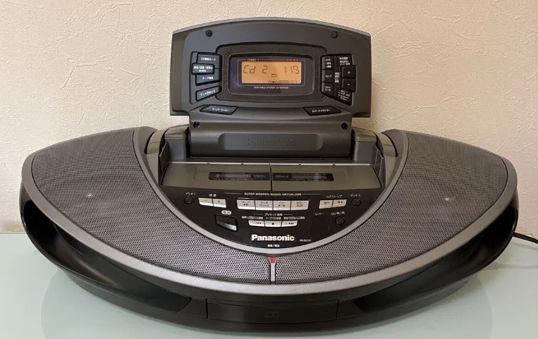 cdラジカセ 買取 ｜東京都港区まで出張買取でオーディオ[Panasonic RX-ED707]