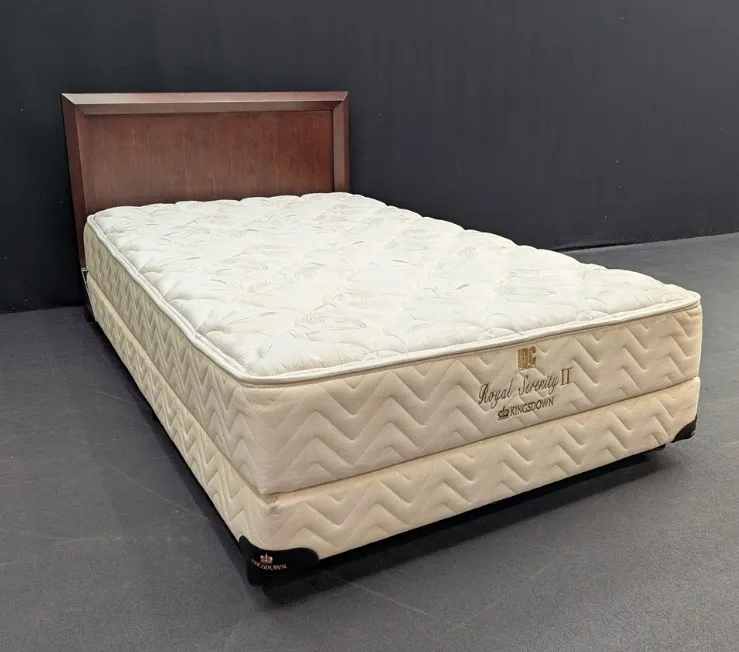 キングスダウン 買取 ｜東京都港区まで出張買取で家具[キングスダウン ロイヤルセレニティII セミダブルベッド]