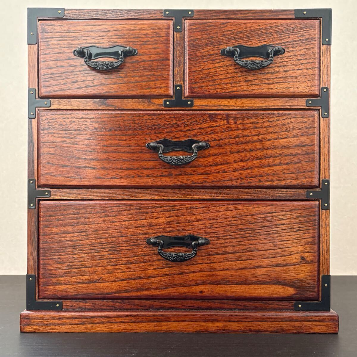 和ダンス 買取 ｜東京都練馬区まで出張買取で家具[民芸風　和ダンス　木製箪笥ミニ　昭和レトロ　木製 小引き出し]