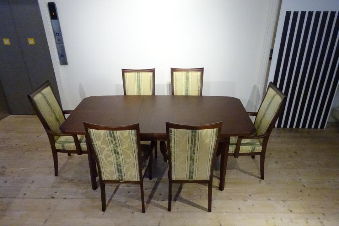 マルニ 地中海 ダイニングセット ｜東京都中央区まで出張買取で家具[マルニ木工　地中海シリーズ　伸長式　ダイニング７点セット　展示品]