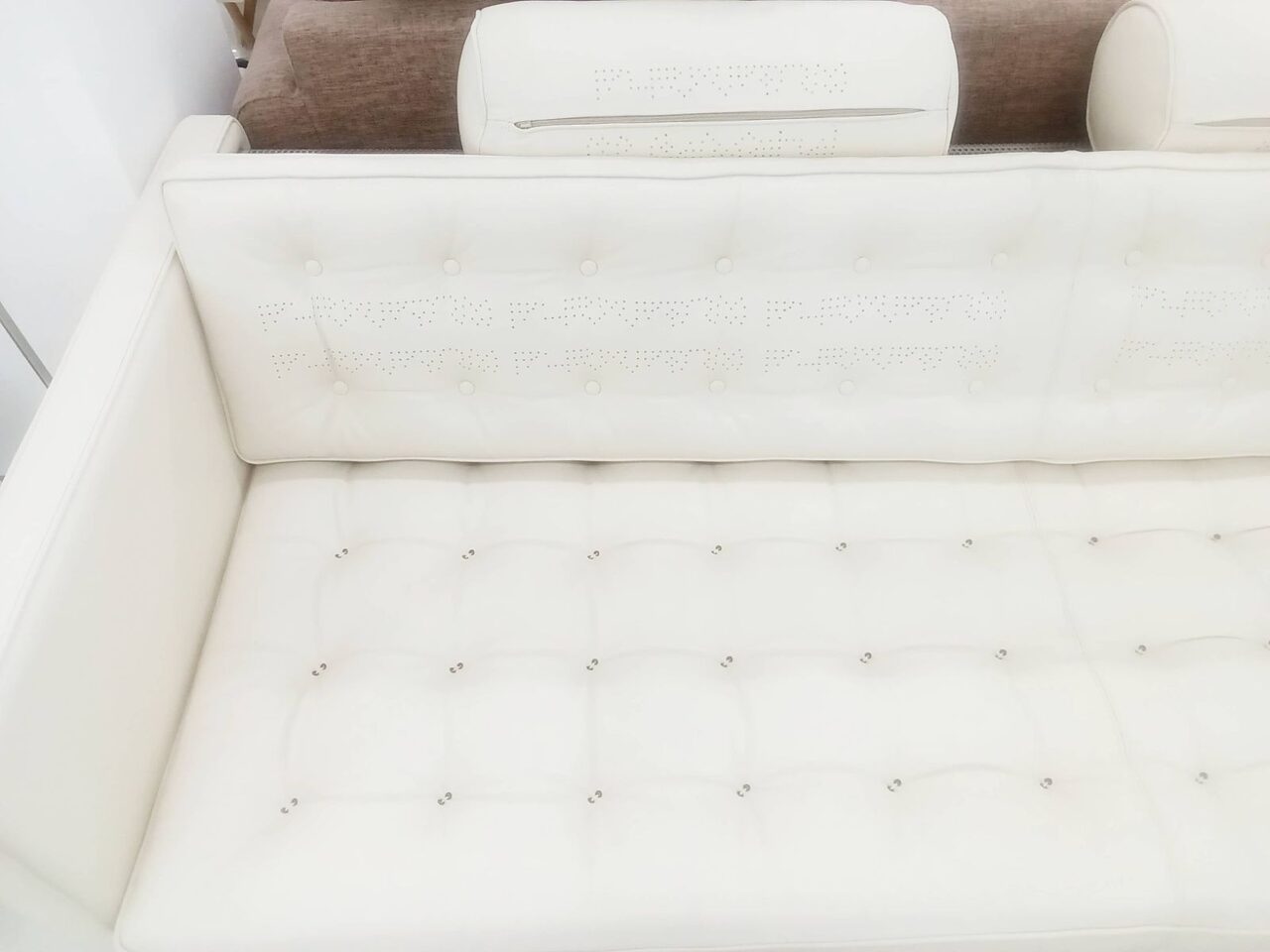 フレックスフォルム ｜東京都葛飾区まで出張買取でフレックスフォルム[flexform フレックスフォルム ソファ(H74×D92×W215) H372]