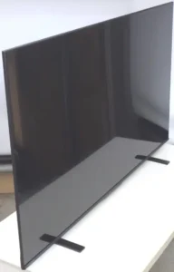 REGZA 55M550Lのベゼルとスタンドの状態