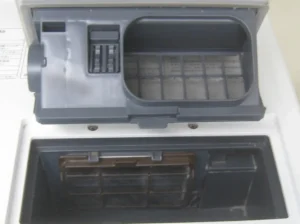 NA-VX8800Lの乾燥フィルターに蓄積したホコリ