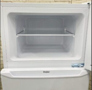 ハイアール JR-N130Cの冷凍室。霜の付着はありません