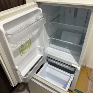 シャープ 冷凍冷蔵庫の冷蔵、冷凍室 