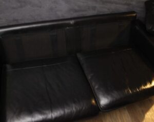 KEYUCA Kurie カウチソファを背面上方から見た全体