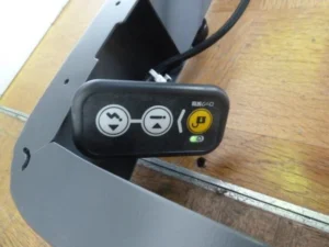 RA2150Kに付属の手元スイッチ