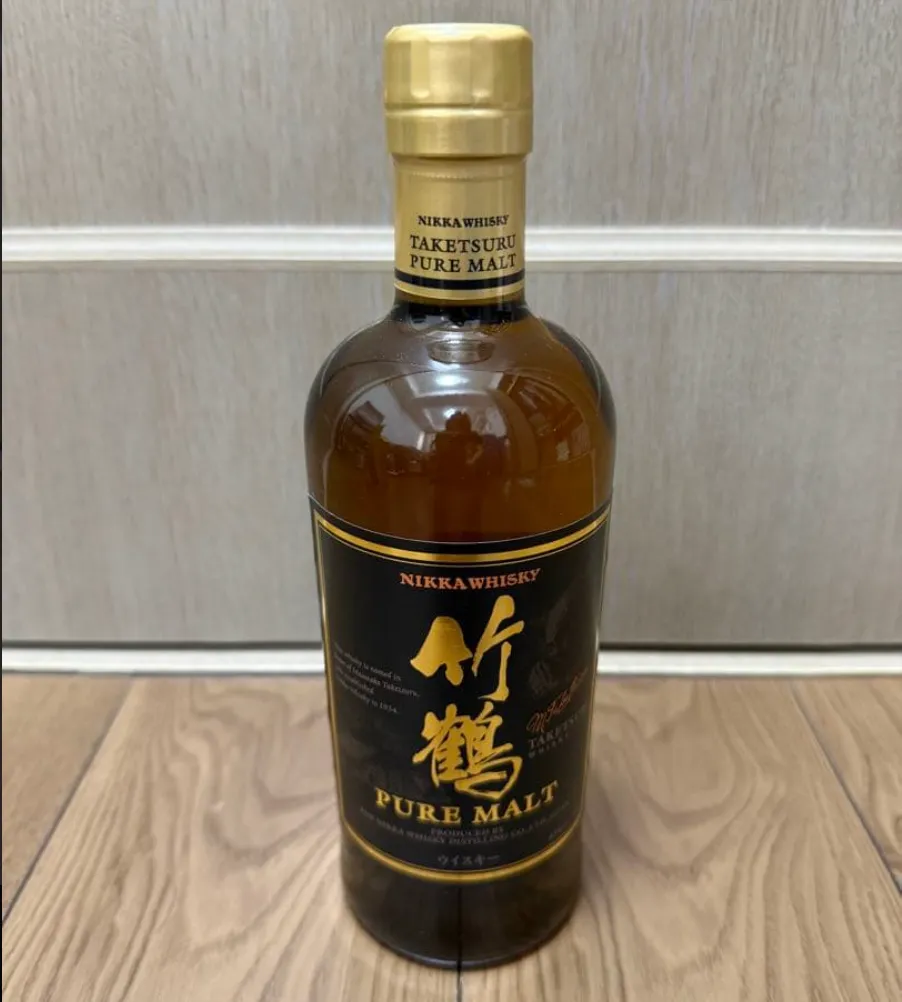 東京都八王子市まで出張買取でニッカ 竹鶴ピュアモルト 黒ラベル 700ml