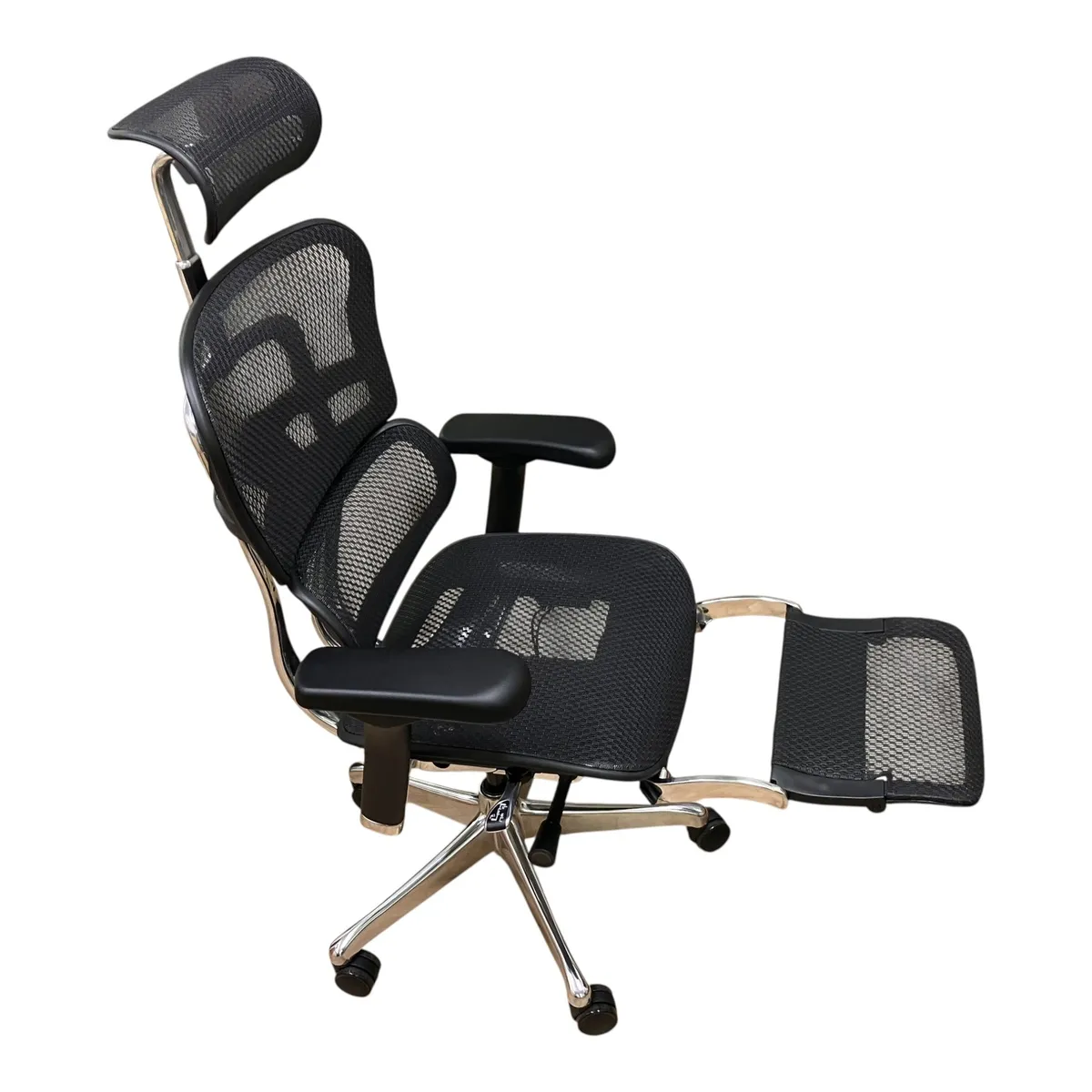 神奈川県相模原市まで出張買取でエルゴヒューマン Pro2 オフィスチェア フットレスト付き